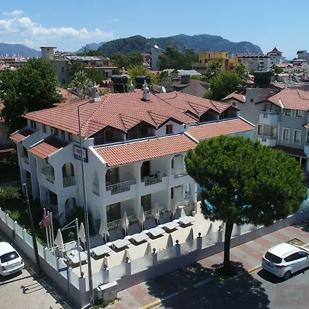 Hotel Arya Apart