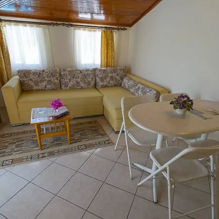Arya Apart Hotel Icmeler